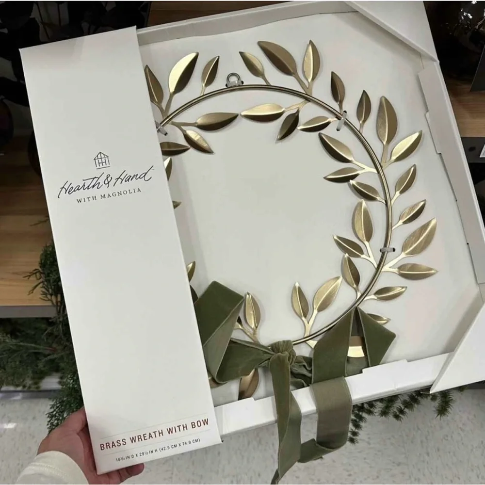 Hearth & Hand Magnolia 18